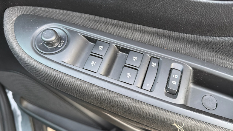 Vauxhall Mokka X 1.4T ecoTEC Design Nav 5dr Petrol Hatchback